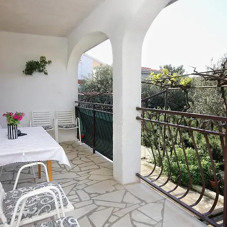 Daire Rosemary - Gorgeous Garden Rogoznica (Sibenik-Knin)